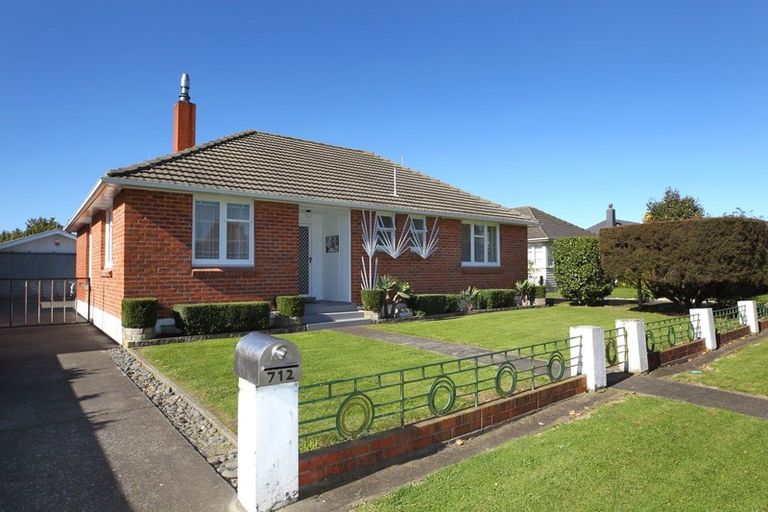 Photo of property in 712 Grove Road, Mayfair, Hastings, 4122