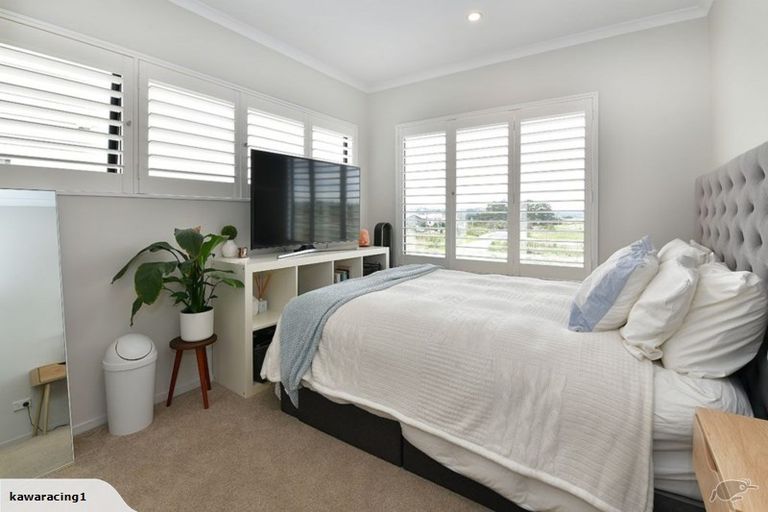 Photo of property in 212 Clark Road, Hobsonville, Auckland, 0616