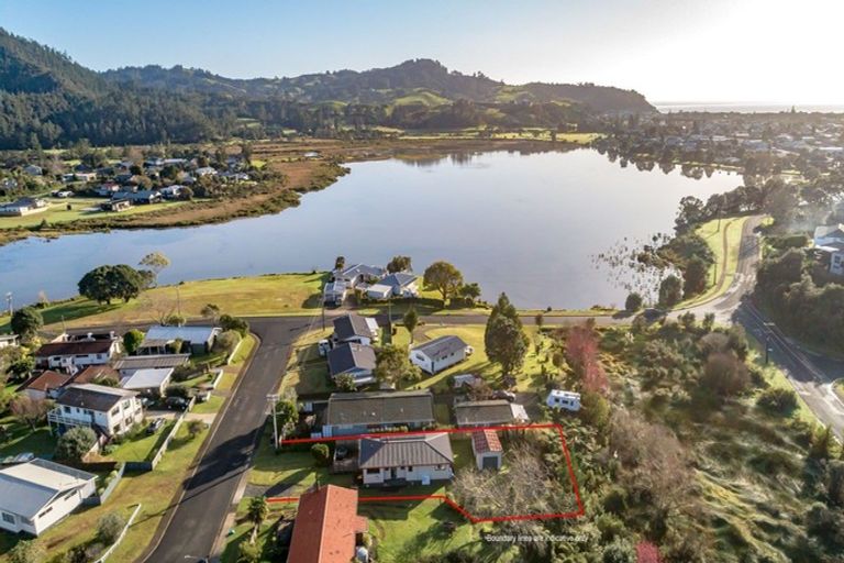 Photo of property in 8 Diamond Drive, Tairua, 3508
