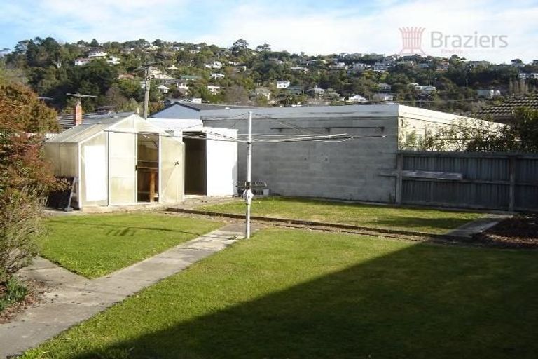 Photo of property in 250 Centaurus Road, Saint Martins, Christchurch, 8022