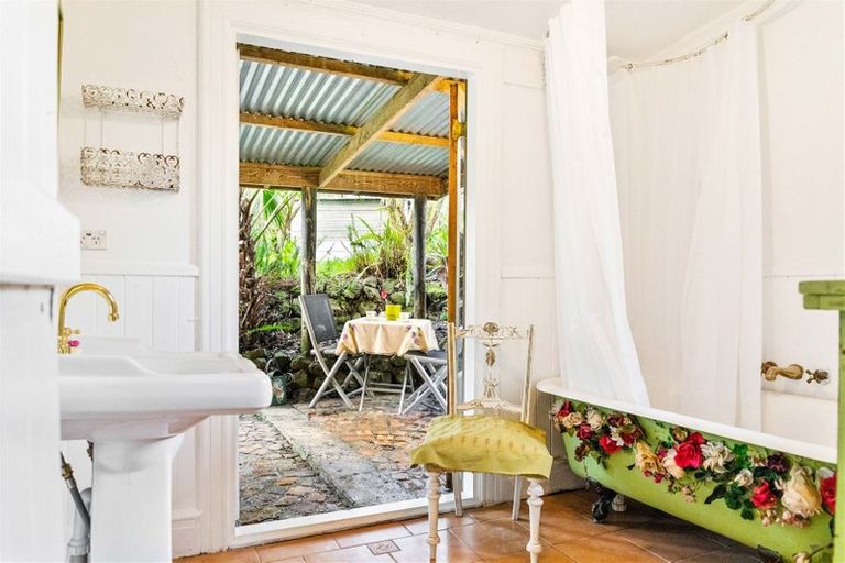 Photo of property in 169 Stoney Creek Road, Kaukapakapa, 0873