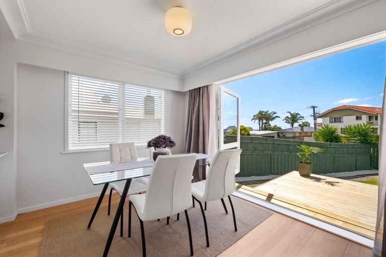 Photo of property in 2 Bellevue Road, Brookfield, Tauranga, 3110