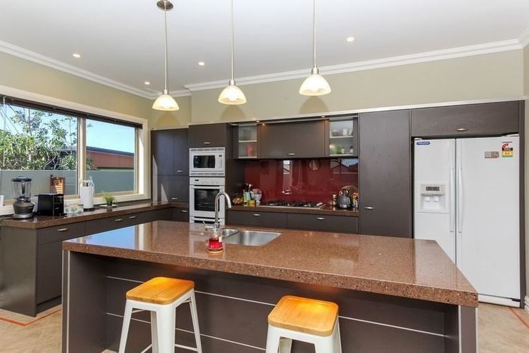 Photo of property in 14 Parkvue Drive, Bell Block, New Plymouth, 4312