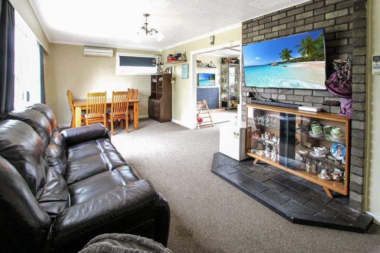 Photo of property in 12 Tui Street, Pahiatua, 4910