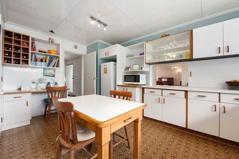 Photo of property in 7 Palmer Crescent, Silverstream, Upper Hutt, 5019