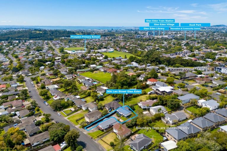 Photo of property in 30a Leo Street, Glen Eden, Auckland, 0602