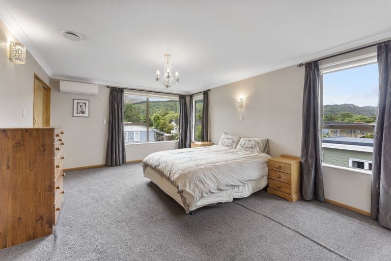 Photo of property in 28 Perry Street, Heretaunga, Upper Hutt, 5018