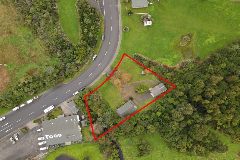 Photo of property in 6 Marks Road, Haast, 7886