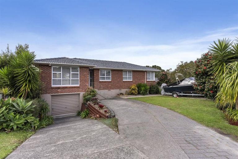 Photo of property in 10 Finnerty Avenue, Howick, Auckland, 2014