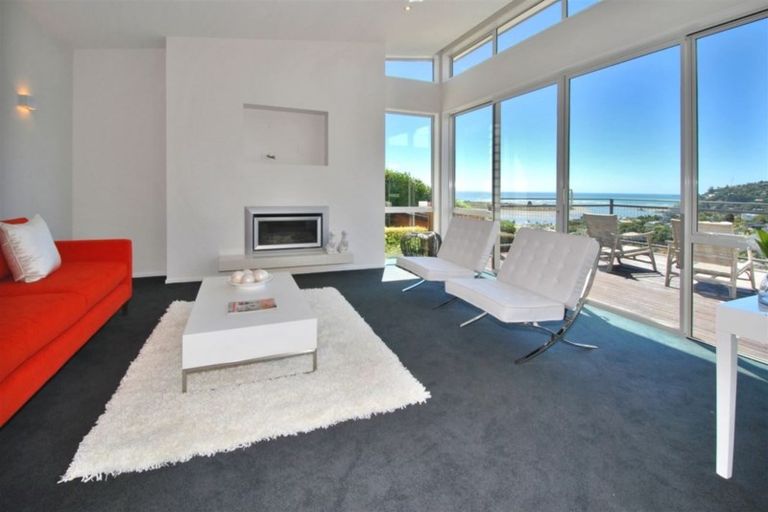 Photo of property in 10 Challenger Lane, Redcliffs, Christchurch, 8081