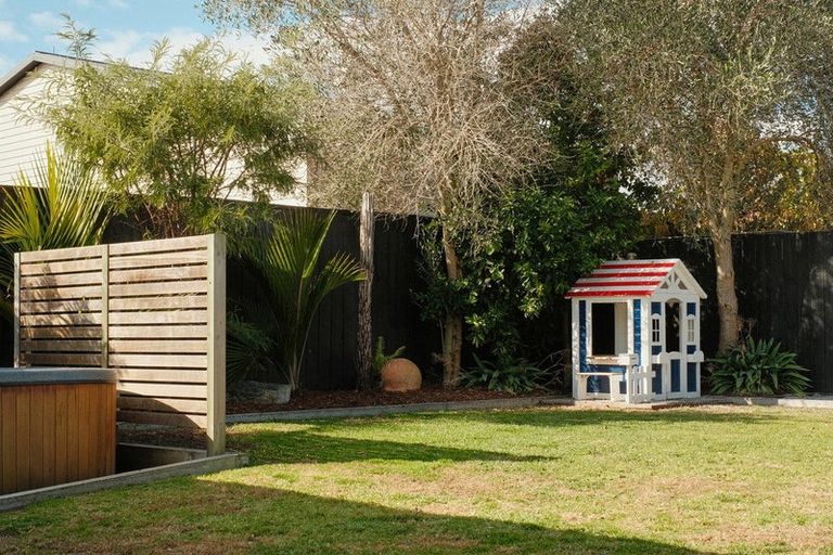 Photo of property in 11 Carter Street, Mount Maunganui, 3116