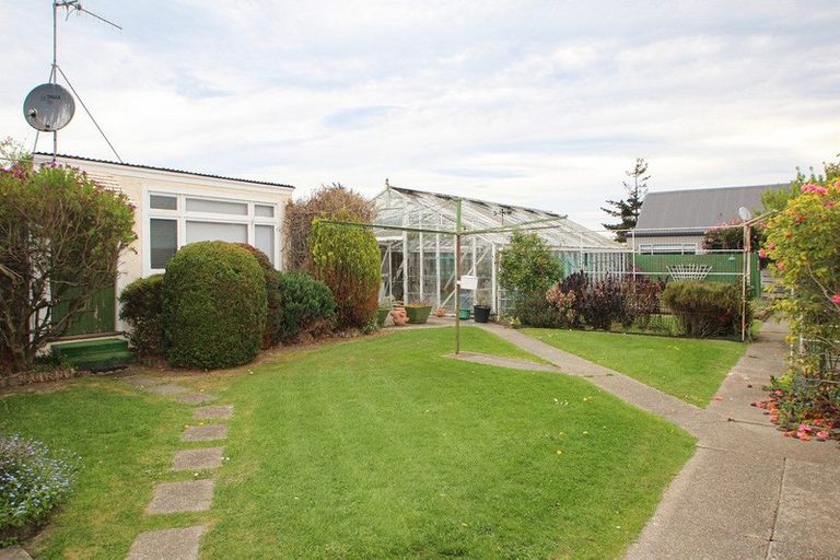 Photo of property in 25 Sandringham Street, Oamaru North, Oamaru, 9400