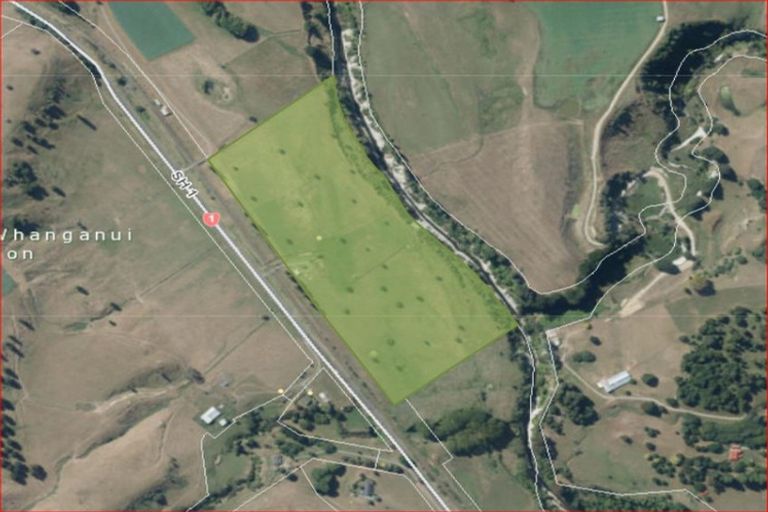 Photo of property in 7988 State Highway 1, Taihape, 4793