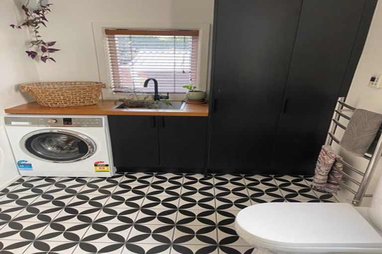 Photo of property in 174 Wellesley Road, Napier South, Napier, 4110