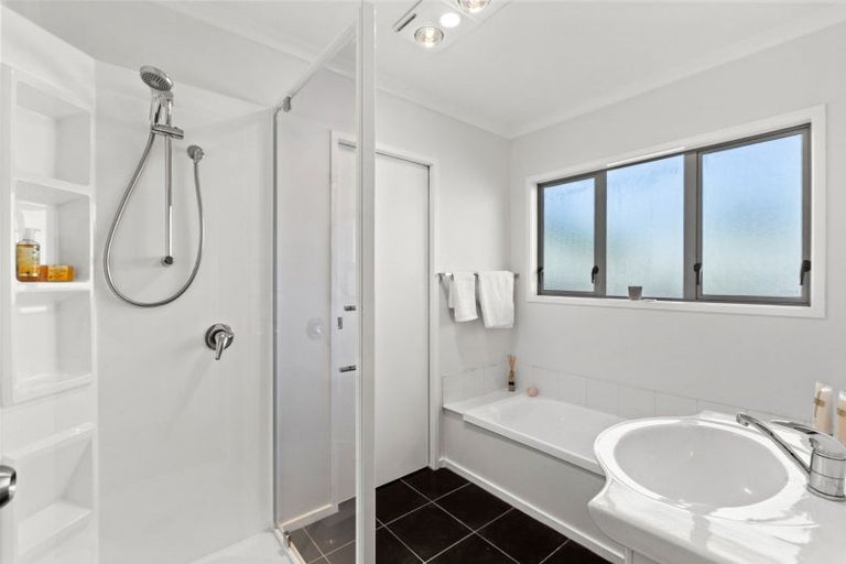 Photo of property in 25a Seddon Crescent, Marewa, Napier, 4110