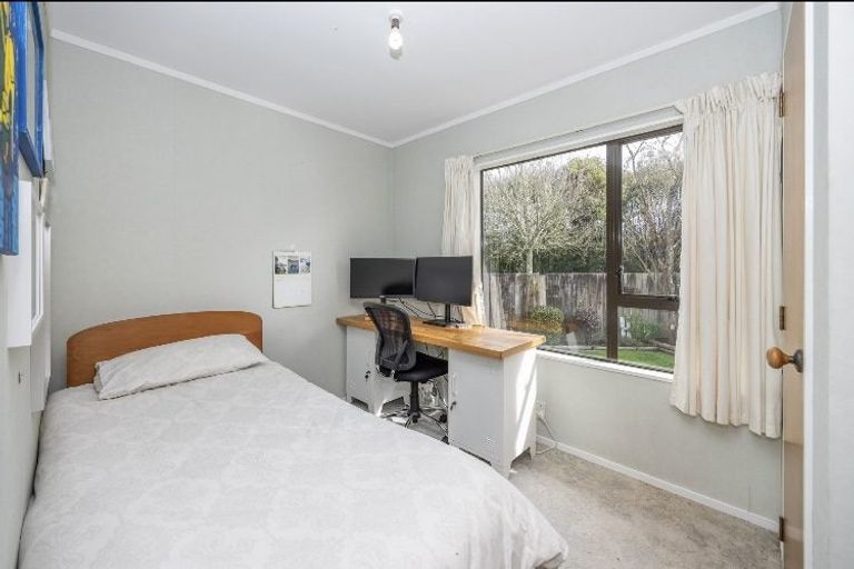 Photo of property in 91b Oakfield Crescent, Pukete, Hamilton, 3200