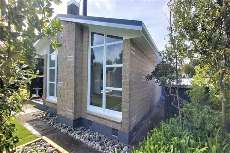 Photo of property in 21 Cook Street, Carters Beach, Westport, 7825