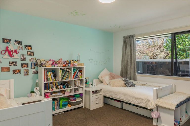 Photo of property in 74 Queen Street, Westport, 7825