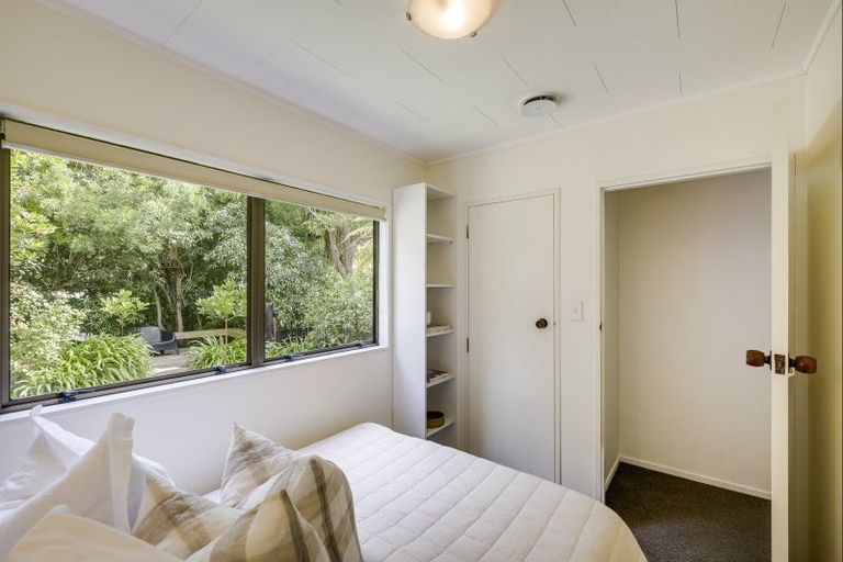 Photo of property in 34 James Cook Street, Havelock North, 4130