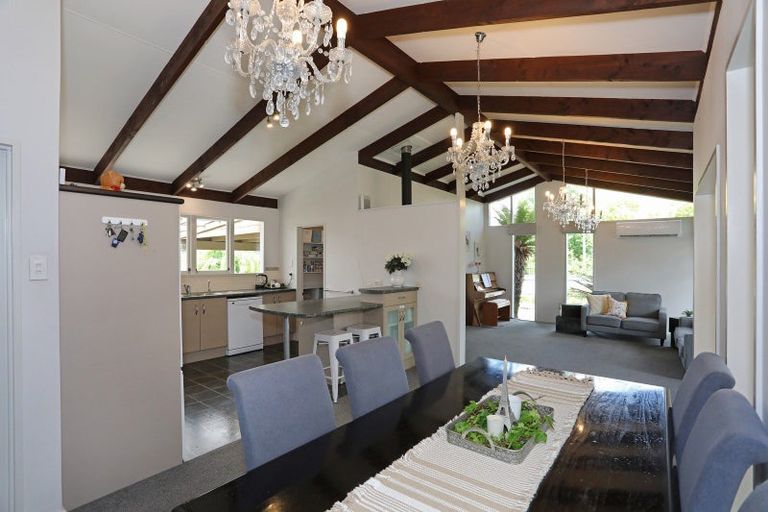 Photo of property in 8 Dalzien Place, Feilding, 4702