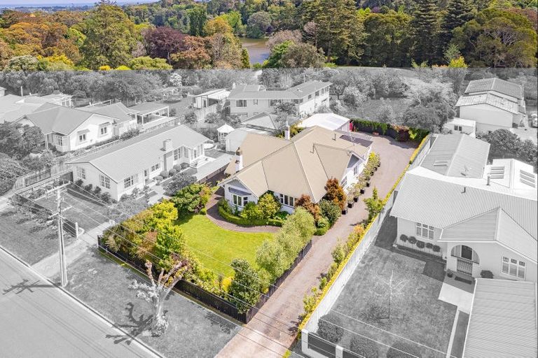 Photo of property in 39 Brassey Road, Saint Johns Hill, Whanganui, 4500