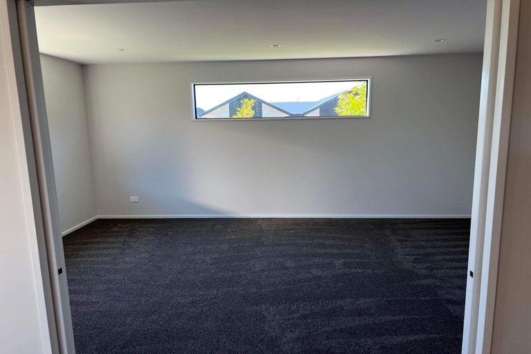 Photo of property in 10 Pierce Street, Marshland, Christchurch, 8083