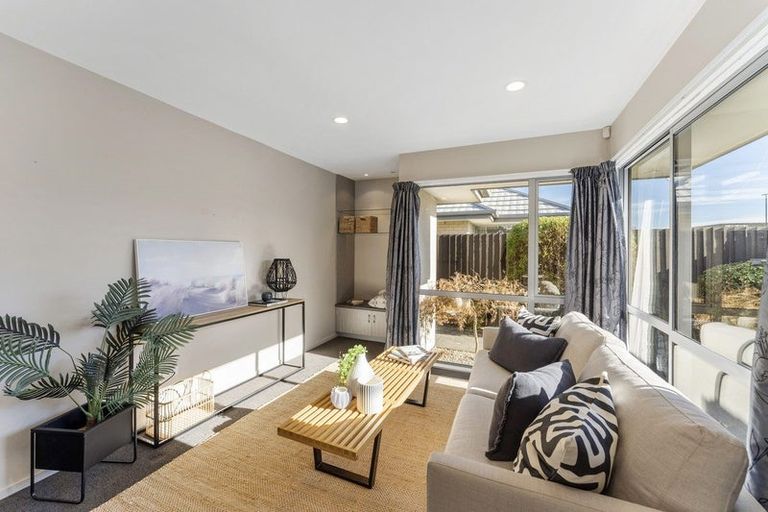 Photo of property in 215a Bower Avenue, North New Brighton, Christchurch, 8083