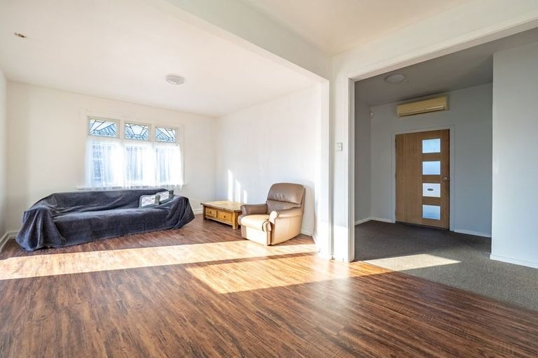 Photo of property in 98 George Street, Tinwald, Ashburton, 7700