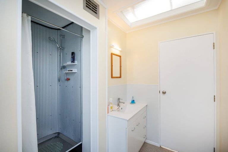 Photo of property in 69 Seabury Avenue, Foxton Beach, Foxton, 4815
