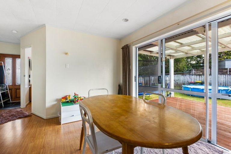 Photo of property in 98 Oxford Road, Okato, 4335