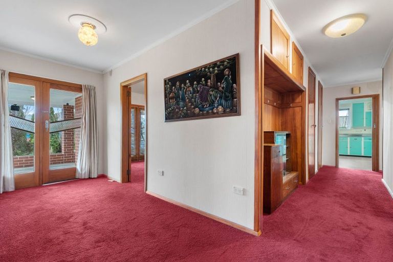 Photo of property in 300 High Street South, Carterton, 5713