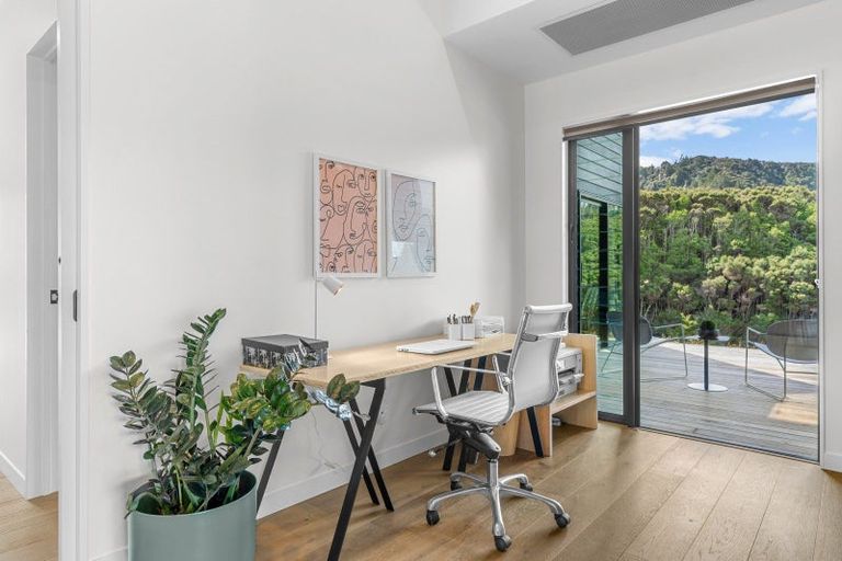 Photo of property in 84 Robert Hastie Drive, Mangawhai, 0573