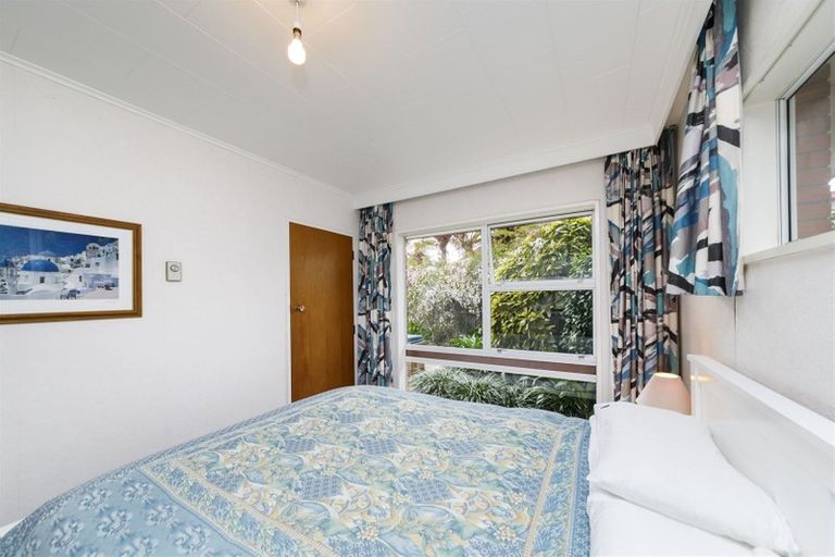 Photo of property in 8 Linmor Place, Terrace End, Palmerston North, 4410