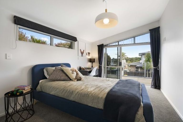 Photo of property in 9 Saint Maroun Rise, The Gardens, Auckland, 2105