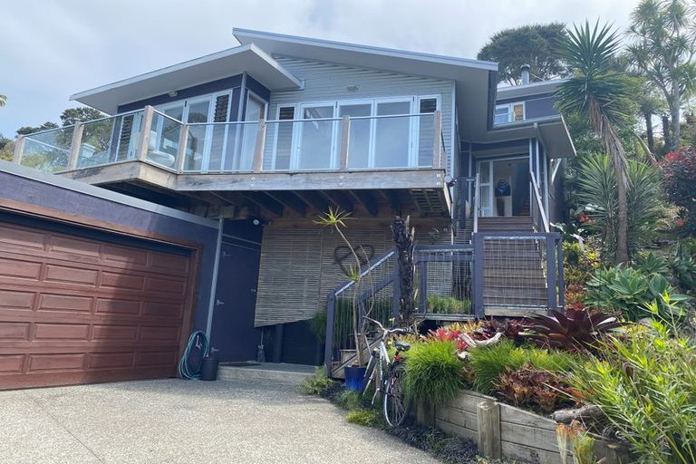 Photo of property in 35 Mckenzie Avenue, Arkles Bay, Whangaparaoa, 0932