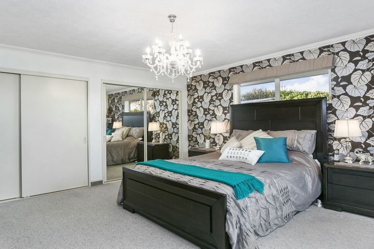 Photo of property in 142 Hagart-alexander Drive, Mosgiel, 9024