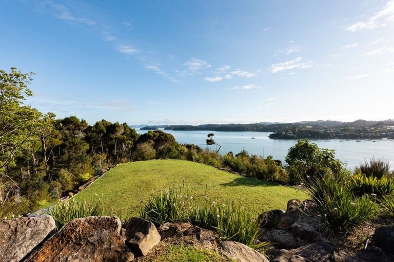 Photo of property in 12e Broadview Road, Opua, 0200