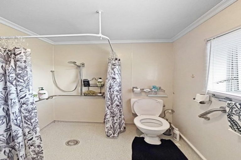 Photo of property in 11a Mccallum Street, Dannevirke, 4930