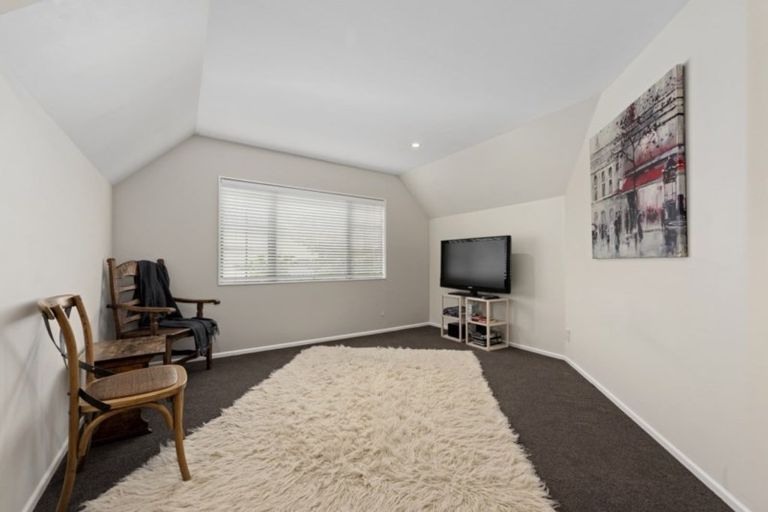 Photo of property in 23 Mccarthy Grove, Clouston Park, Upper Hutt, 5018