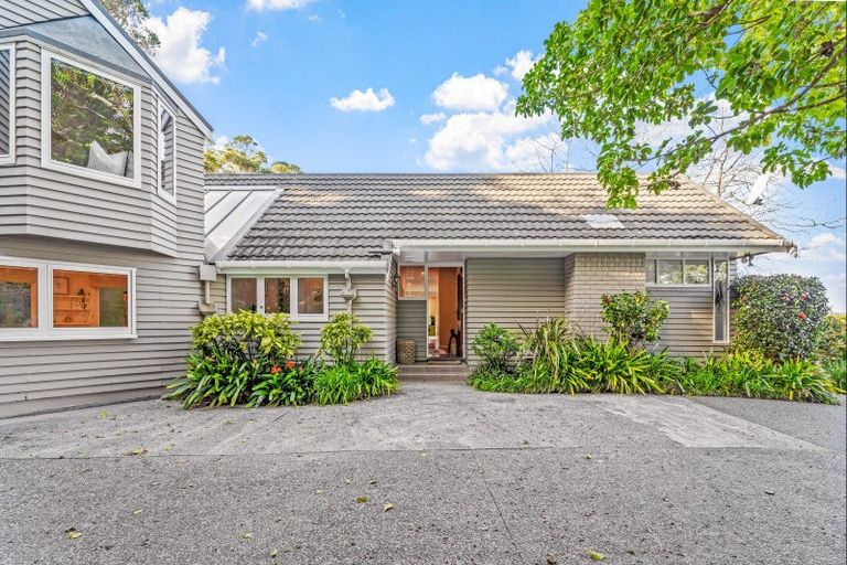 Photo of property in 596 Leigh Road, Whangateau, Warkworth, 0985