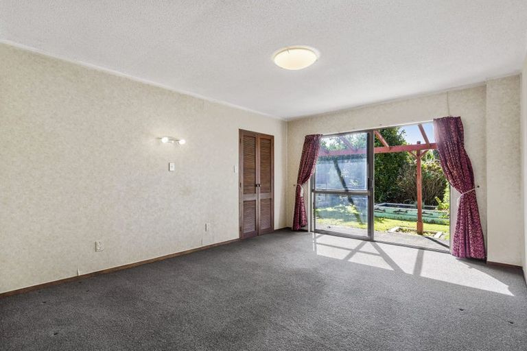 Photo of property in 8 Taihiki Road, Clarks Beach, 2122