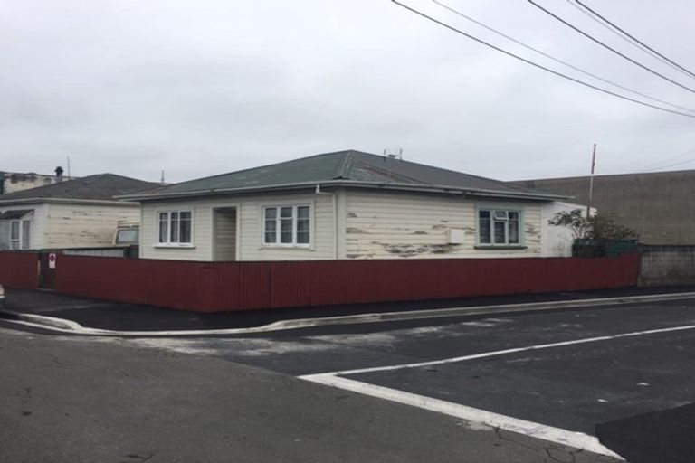 Photo of property in 55 Reid Road, South Dunedin, Dunedin, 9012