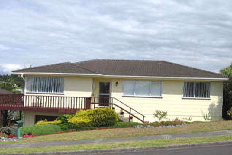 Photo of property in 131 Weatherly Road, Torbay, Auckland, 0630