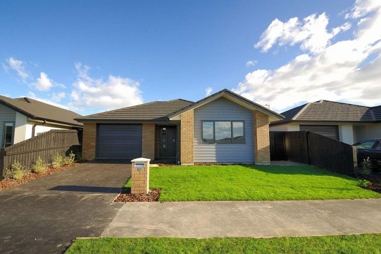 Photo of property in 27 Limbrick Crescent, Wigram, Christchurch, 8042