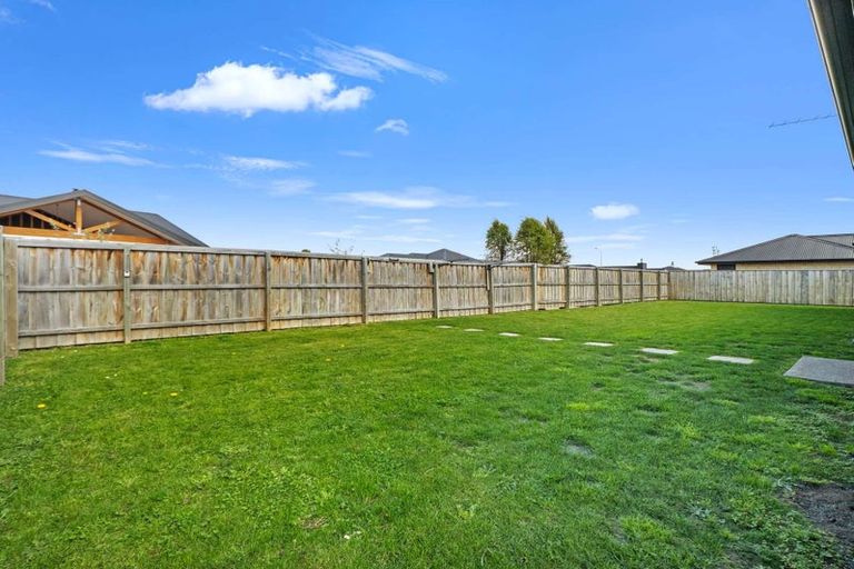 Photo of property in 31 Kingfisher Avenue, Amberley, 7410