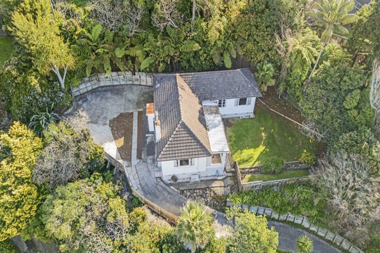 Photo of property in 20 Frankley Road, Westown, New Plymouth, 4310