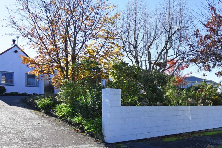 Photo of property in 17 Queen Alexandra Street, Lansdowne, Masterton, 5810