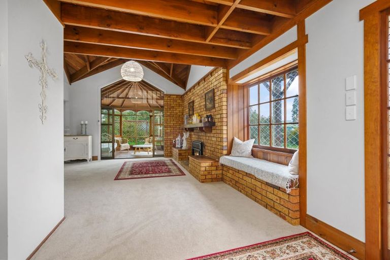 Photo of property in 261 Shakespeare Street, Leamington, Cambridge, 3432