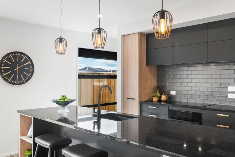 Photo of property in 3 Higgins Street, Woodend, 7610