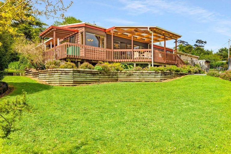 Photo of property in 86 Taha Road, Waimauku, 0881